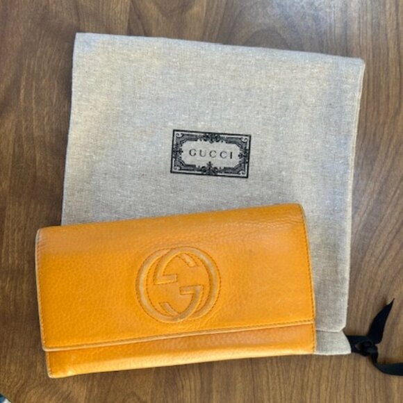 Gucci Handbags - Authentic Golden Gucci Soho long wallet